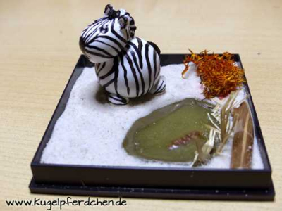 Preview: Kugelzebra in Savannen-Box Preview: Szenario Kugelzebra in Savanne