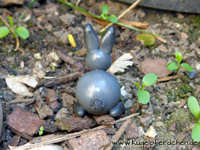 Preview: Kugel-Hase oder Kaninchen Preview: Vergleichscollage Kugelpferdchen-Hund