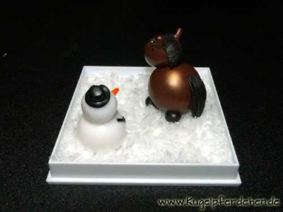Beispiel für Schneemann-Box mit Kugelpferdchen